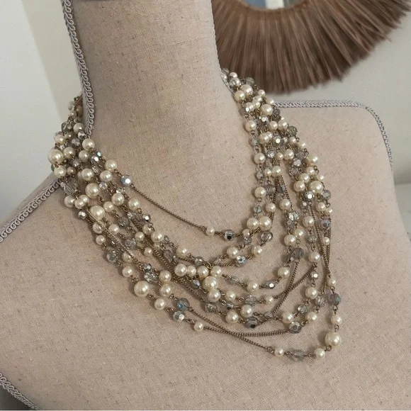 🪴$5/25🪴 Pearl Beaded Gold Multi-Strand Layered Necklace - Picture 2 of 9